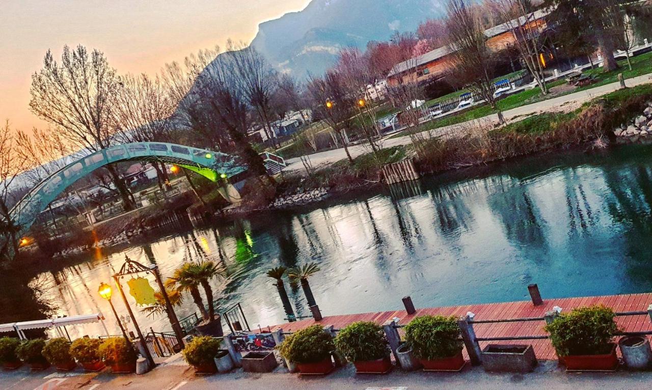 Le Doux Nid Bed & Breakfast Chanaz Dış mekan fotoğraf