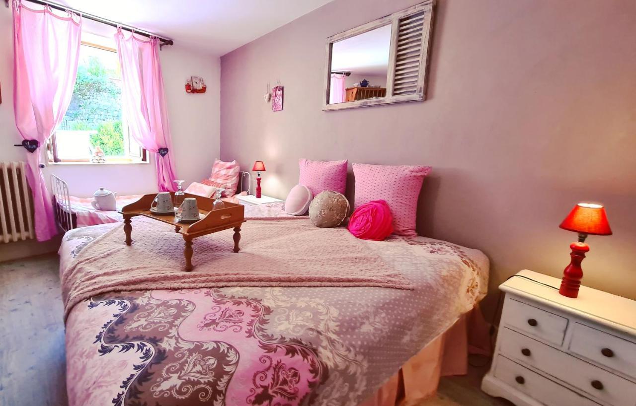 Le Doux Nid Bed & Breakfast Chanaz Dış mekan fotoğraf