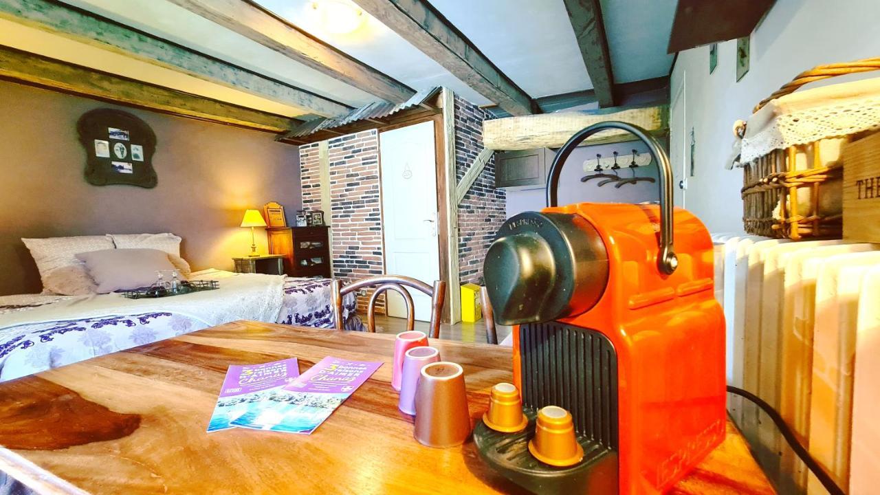 Le Doux Nid Bed & Breakfast Chanaz Dış mekan fotoğraf