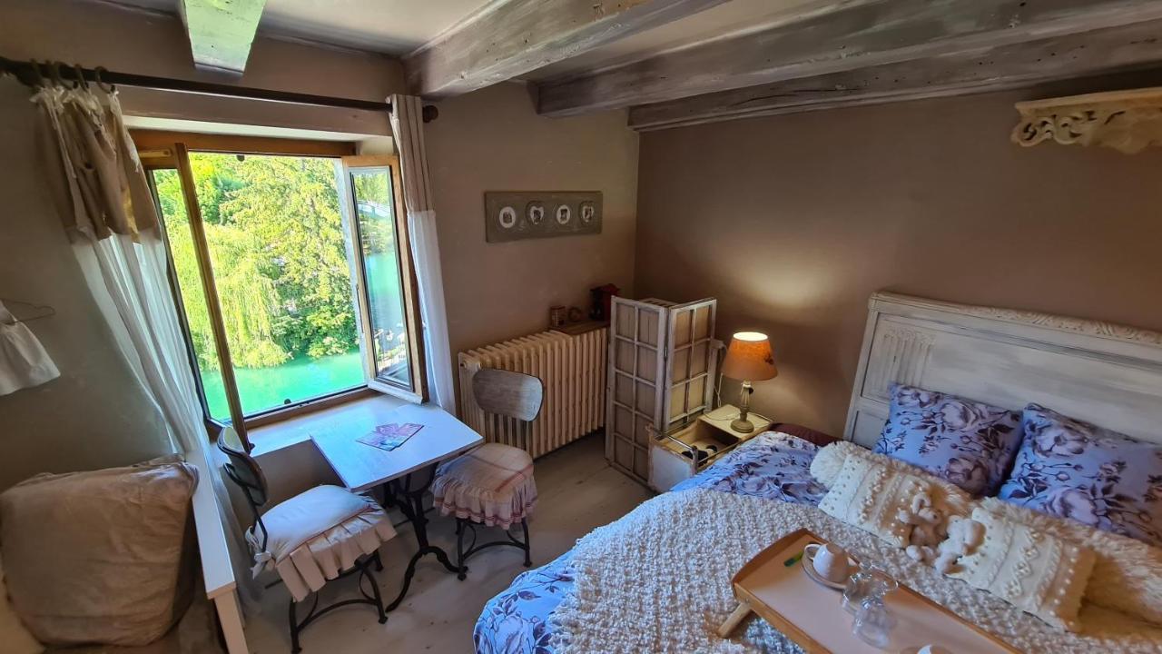 Le Doux Nid Bed & Breakfast Chanaz Dış mekan fotoğraf