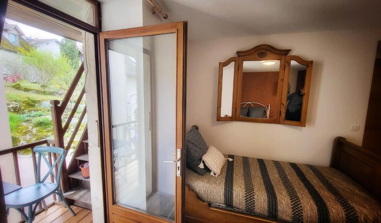 Le Doux Nid Bed & Breakfast Chanaz Dış mekan fotoğraf
